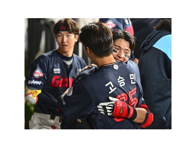 롯데 타선 8월 침묵에 팀 타율 1위도 무색