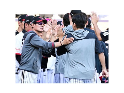 LG 타격 폭발로 3연패 탈출 NC와 경기에서 화끈한 승리