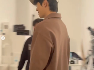 차은우 촬영 현장 공개에 팬들 반응 뜨거워