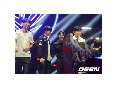 T1 G2 꺾고 EWC 3위 차지 애니원즈 레전드에 이어지는 좌절