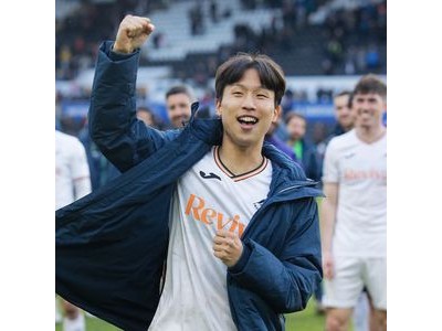 엄지성 드디어 잉글랜드 무대 첫 골 터뜨려