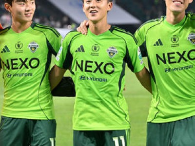 이승우 슈퍼스타 면모 보여줘 전북 팬들 환호