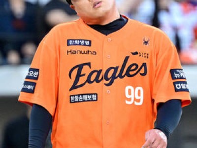 류현진 김광현과 첫 선발 맞대결에서 5점 이상 허용하며 아쉬움